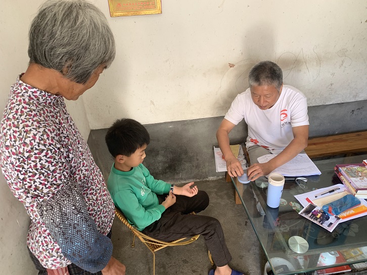 郑国灿和义工交流20191019.jpg