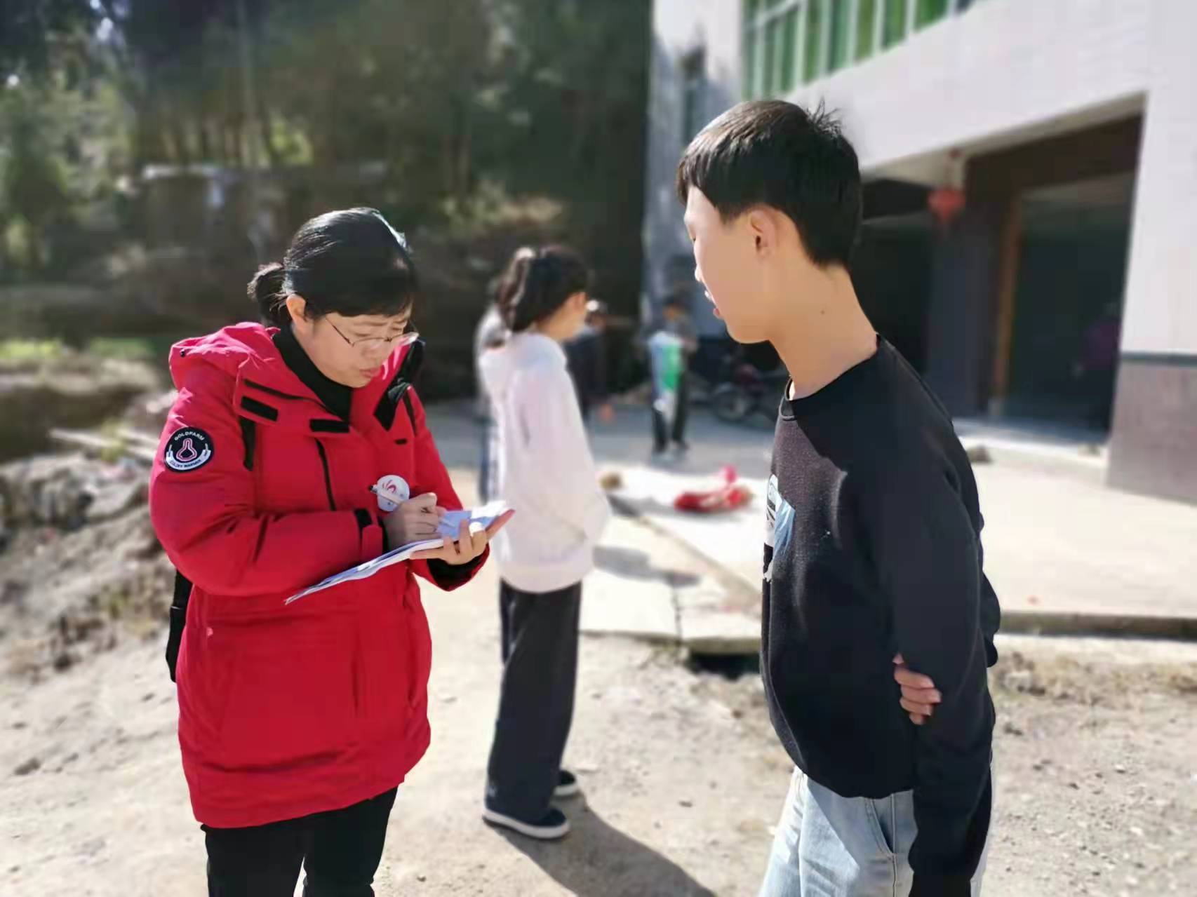 LD钦.jpg