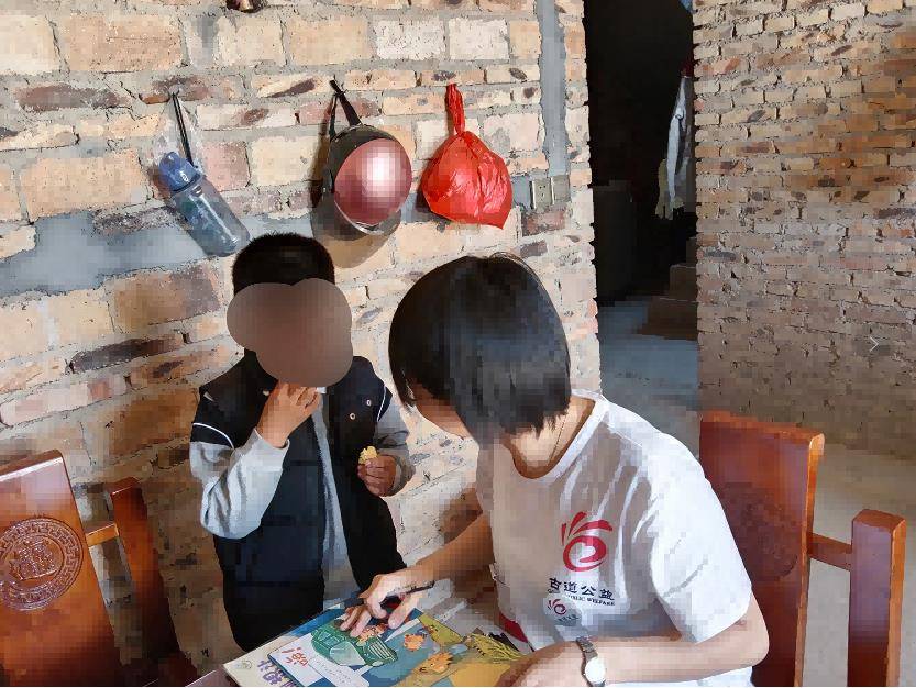 陈明坤义工交流照.jpg