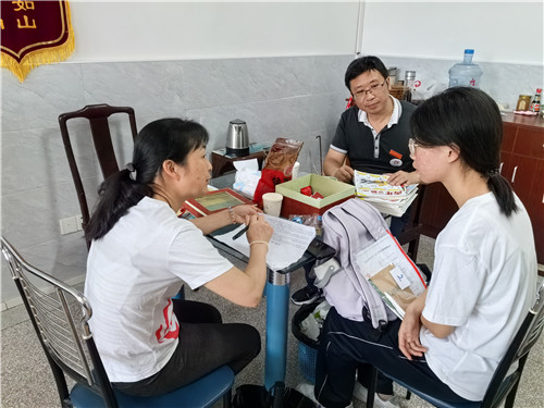 刘欣蕊3.jpg