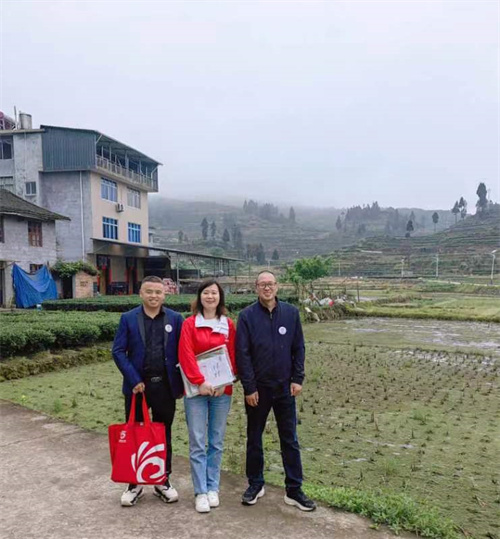 义工小组照.jpg