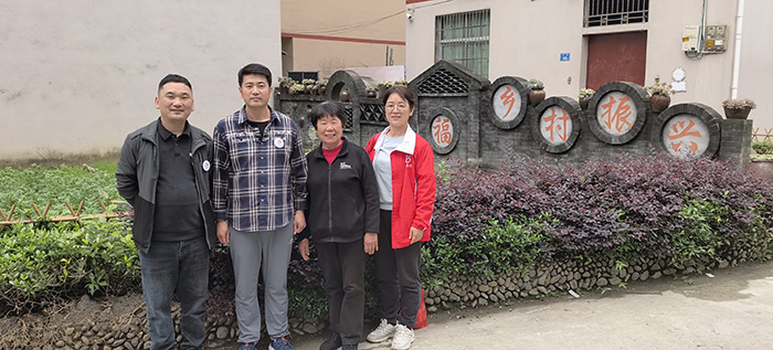 小组照.jpg