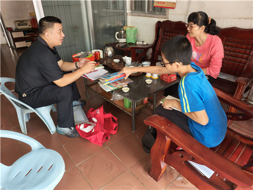 赠送图书.jpg