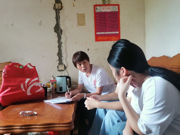 571潘嚞敏交流照.jpg